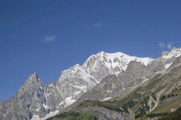 Mont Blanc-massief - het dak van Europa — Stockfoto