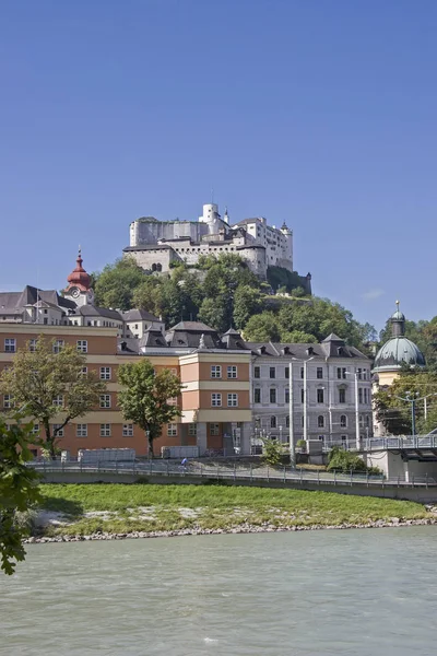 호엔잘츠부르크 성과 Salzach — 스톡 사진