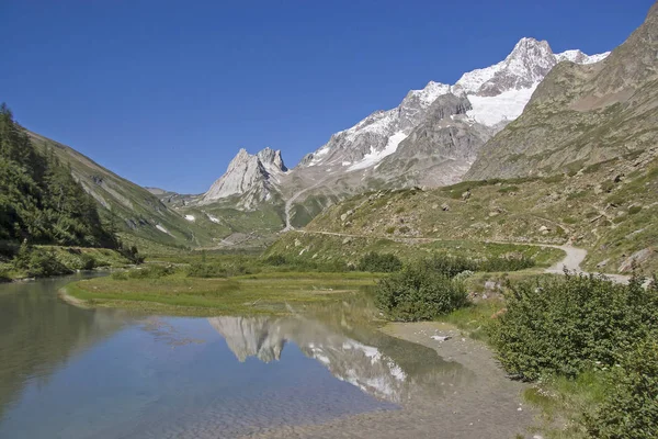 Im val veny am monte bianco — Stockfoto