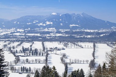 Isarwinkel görünümünü