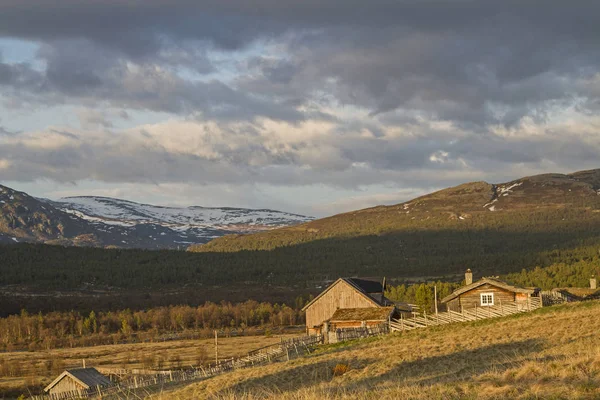 Settlement in Jotunheimen — Stock Photo, Image