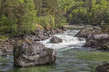 Romsdalen 'de vahşi nehir Rauma