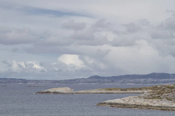 グリスヴァゴヤ Grisvagoya ノルウェーのアウレ県にある島 — ストック写真
