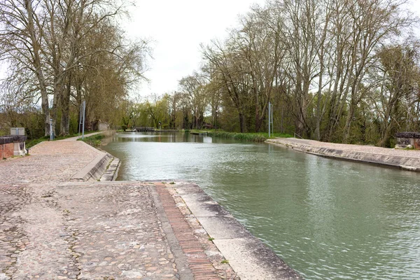 Garonne kanaal poorten — Stockfoto