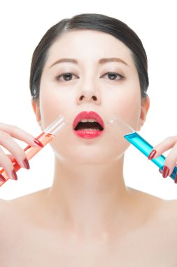 kozmetik makyaj kimya ilaç sıvı içme eşit kullanmak