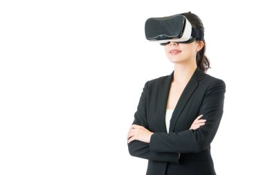 başarılı bir iş kadını silah Vr kulaklık gözlük ile çapraz