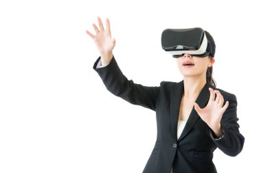 Asya iş kadını düzenleme iş akışı tarafından Vr kulaklık gözlük