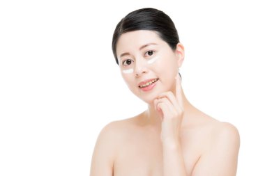 kozmetik krem tedavi uygulama modeli