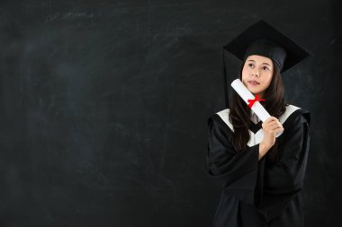 Asya Çin Üniversitesi kız öğrenci