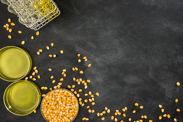 Investigación sobre alimentos energéticos de maíz a través de partículas —  Fotos de Stock