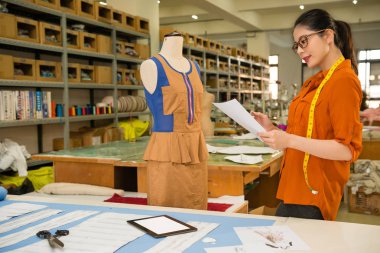 taslak tasarım holding şirket çalışan giyim