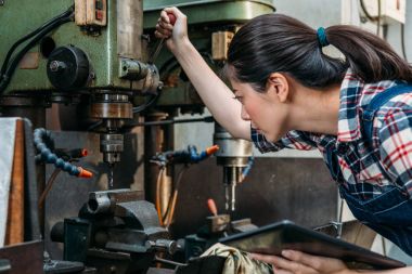 alt pozisyonu düzeltmek için makine ayarlamak
