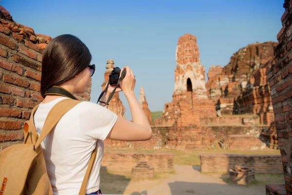 Arkadan Görünüm fotoğraf genç güzellik kız öğrenci