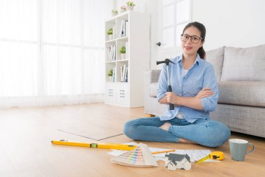 güven başarılı kadın iç mühendisi