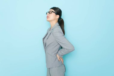 uzun süre çalışan oldukça başarılı ofis çalışanı