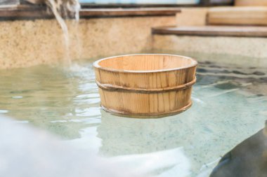 Japonya doğal mineral kaplıca