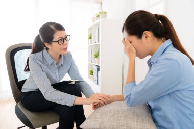 el yüz ağlıyor kapsayan kullanan depresyon kız