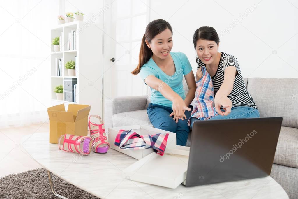 friends sharing online shopping information
