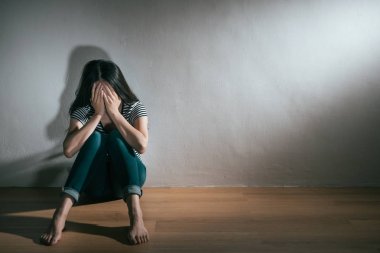 depresyon bipolar bozukluk sorunu almak kadın