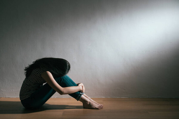 lonely despair female teenager encounter bullying