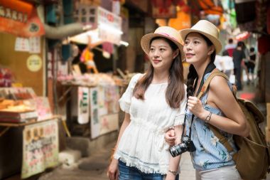 sokak satıcısı ziyaret güzel Asyalı kızlar