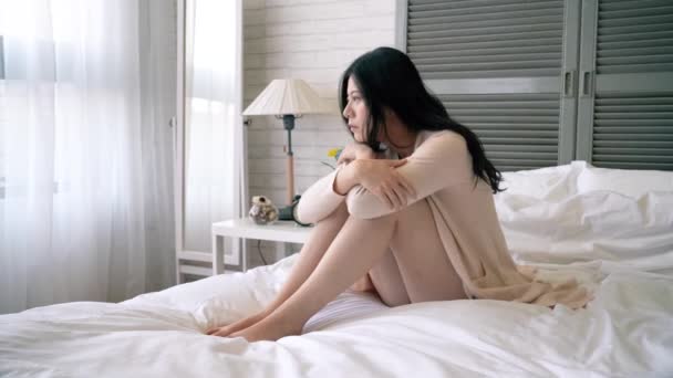 Sick Asian Young Woman Uncomfortable She Sits Bed Looks Out — Stock Video