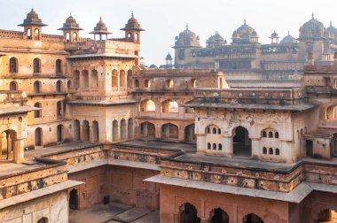 Antik Hint Tapınağı, eski kale Harabeleri