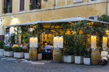 trastevere küçük Roma Cafe