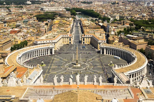 Widok placu St. Peters z górnej części Bazyliki st. Peters — Zdjęcie stockowe