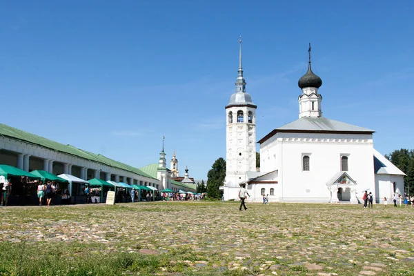 Église de la Résurrection sur la zone commerciale, Russie, Suzdal — Photo