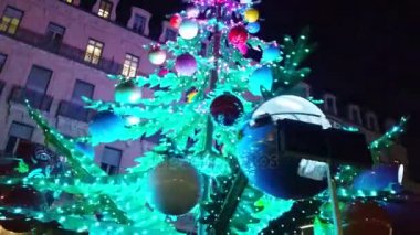Noel Carousel ağacı 