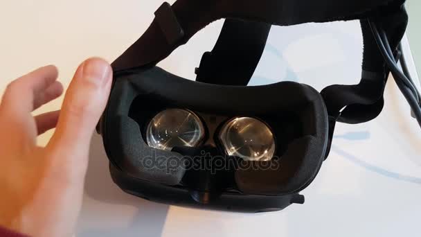 Máscara de realidad virtual — Vídeo de stock