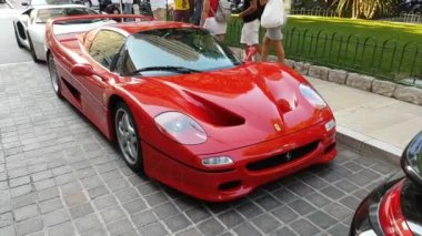Ferrari F50 Önden Görünüm
