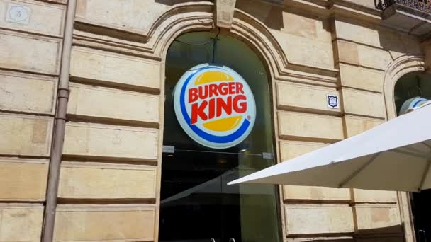 Burger king işareti — Stok video