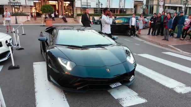 Siyah Lamborghini Aventador S Coupe — Stok video