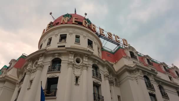 2017年11月24日 Negresco 酒店标志 豪华酒店在英国海滨长廊 坐落在尼斯上的湾 Des Anges 在尼斯 法国海滨 — 图库视频影像