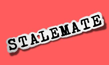Stalemate - Kırmızı Arkaplanda Düz Kağıt Sözcük - Parçalanmış Metin İllüstrasyonuStencils
