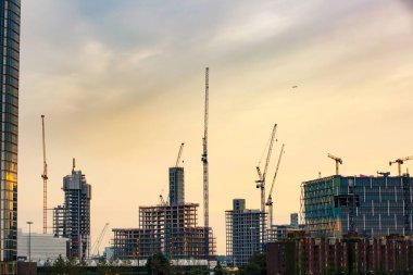 Yapım aşamasında yeni gökdelenler