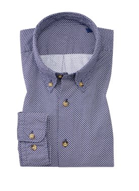 Gömlek düz, üzerinde beyaz izole katlanmış