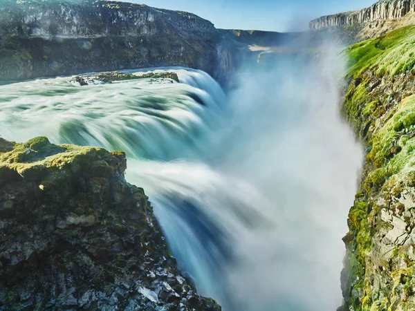 Beautiful waterfall in the summer of iceland — Stock Photo, Image