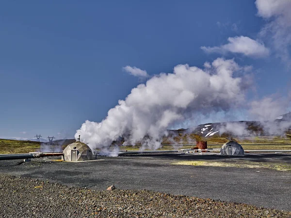 Zöld energia geotermikus erőmű Izlandon — Stock Fotó
