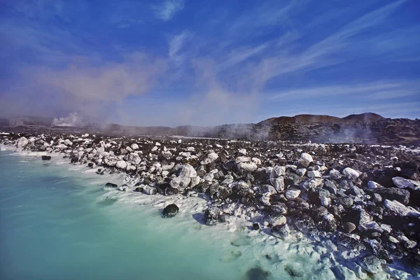 Vatten till blue lagoon Spa i Island — Stockfoto