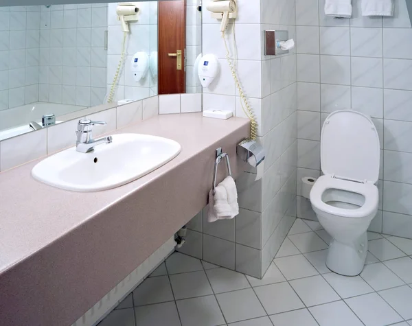 Toilet in Bathroom of a hotel — Stock Photo, Image