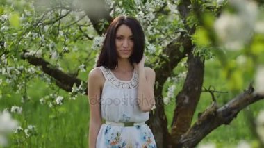 çiçek açması elma bahçesi