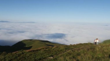 Çift tırmanma dağ silsilesi.
