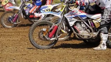 Chernivtsi, Ukrayna - 5 Mayıs, 2018: Wsc FIM Dünya Sidecarcross Şampiyonası. Çok yavaş hareket.