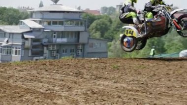 Chernivtsi, Ukrayna - 5 Mayıs, 2018: Wsc FIM Dünya Sidecarcross Şampiyonası. Ağır çekim.