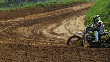 Chernivtsi, Ukrayna - 5 Mayıs, 2018: Wsc FIM Dünya Sidecarcross Şampiyonası. Ağır çekim.