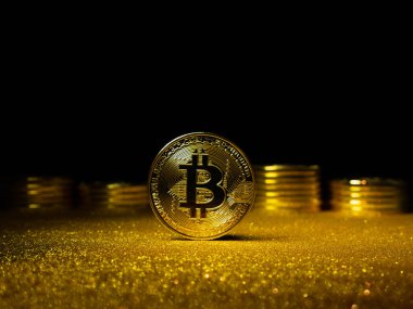 Bitcoin. Kripto para birimi Altın Bitcoin, Btc. Makro Bitcoin sikkeleri vurdu. Blockchain teknolojisi, bitcoin madenciliği konsepti.
