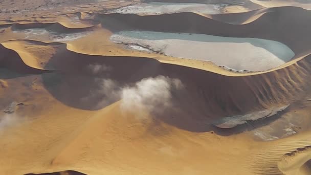 Deserto dunas voo — Vídeo de Stock